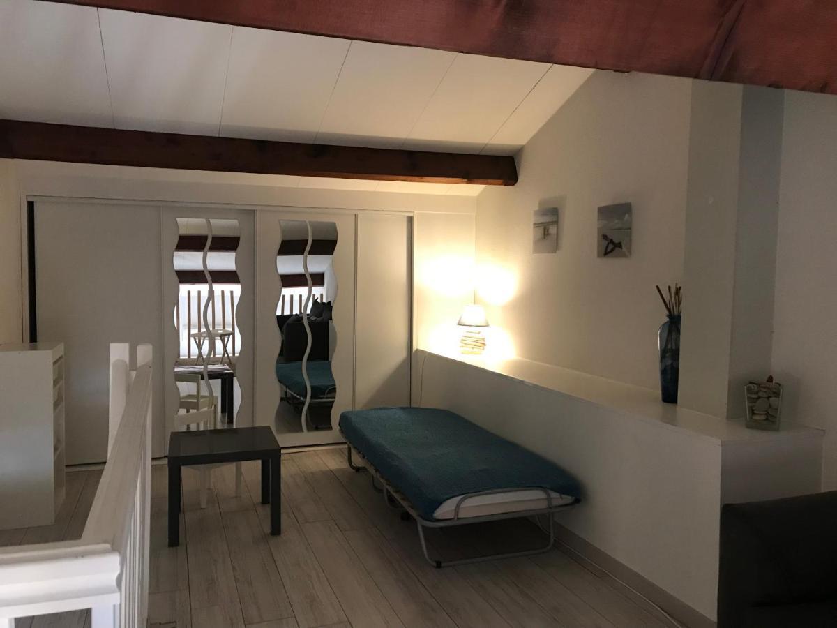 T2 Vue Mer Mezzanine Les Quilles Sete Exterior photo